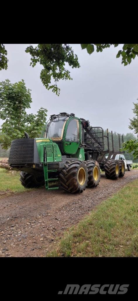 John Deere 1110E Vyvážecí traktory