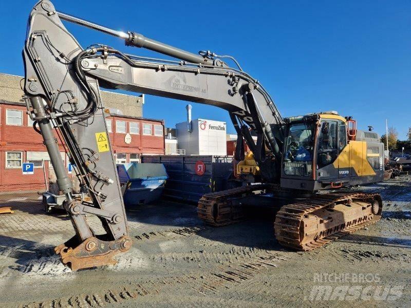 Volvo EC380EL Pásová rýpadla
