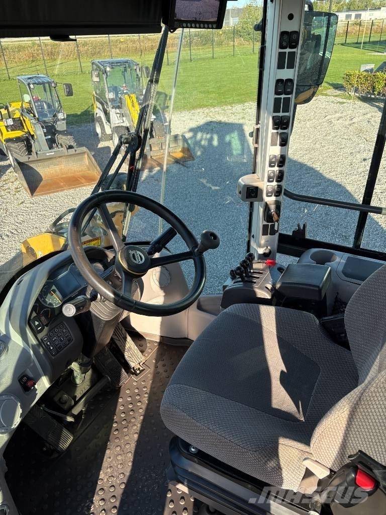 Volvo L 90 H Kolové nakladače