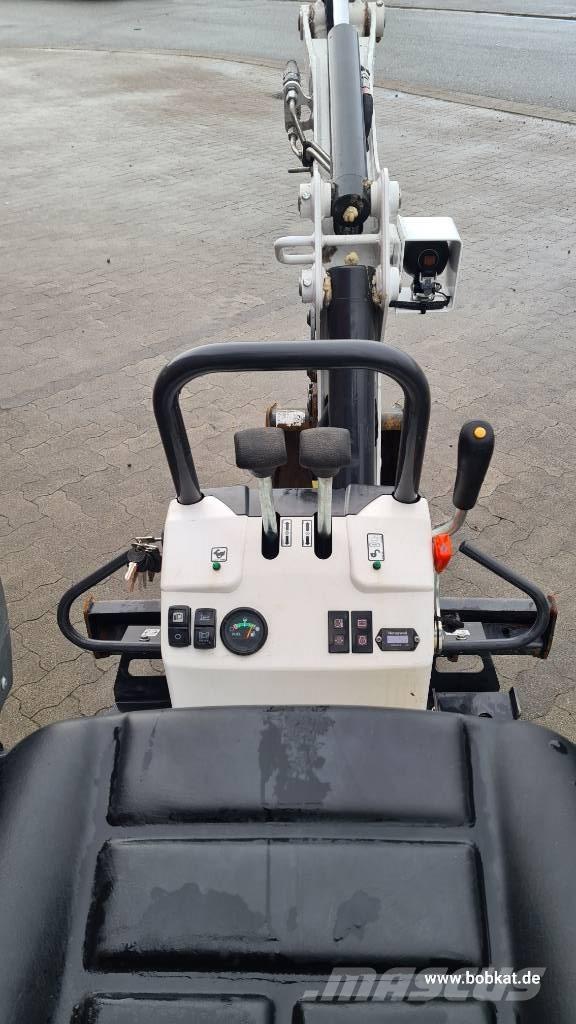 Bobcat E 10z Mini rýpadla < 7t
