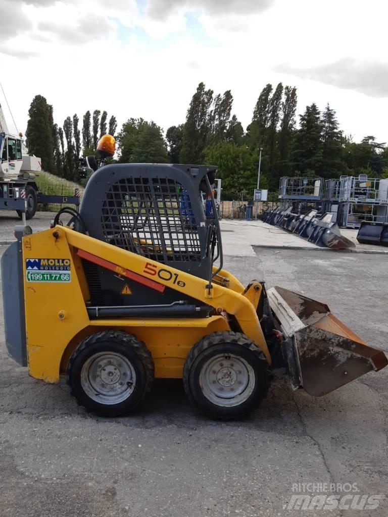 Neuson 501 S Smykem řízené nakladače