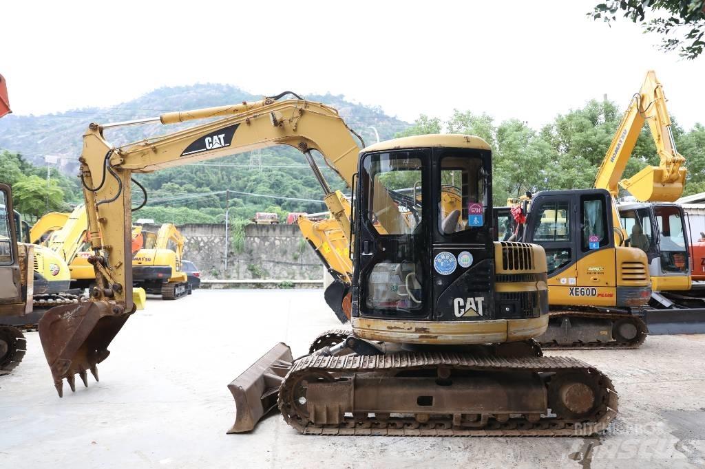 CAT 308 C Midi rýpadla 7t - 12t