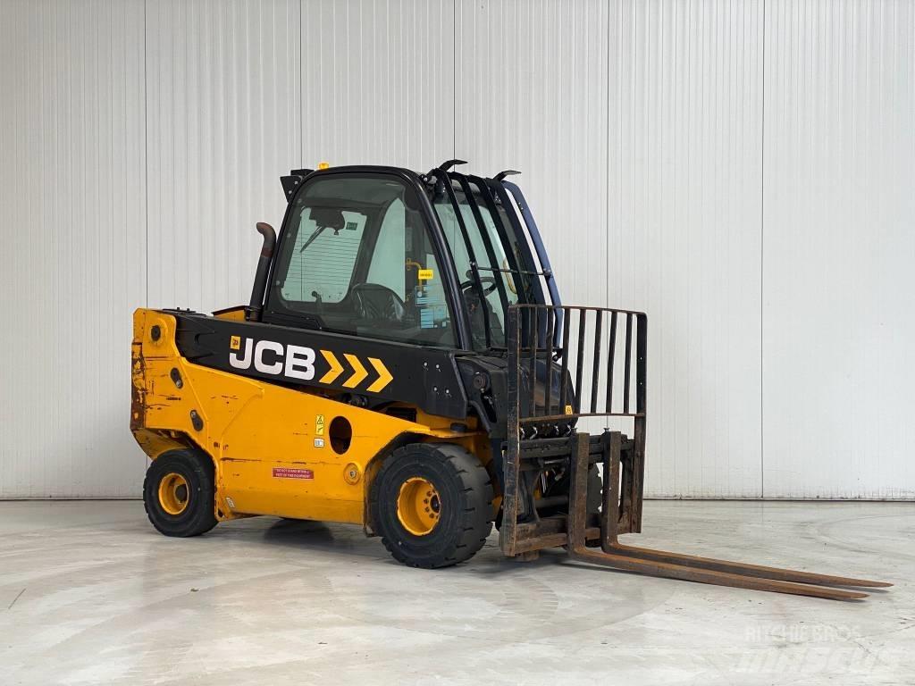 JCB TLT30-19D-2WD Dieselové vozíky