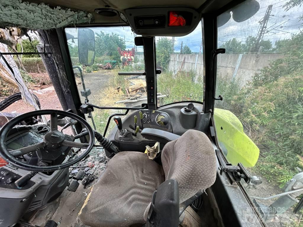 CLAAS Arion 420 Traktory