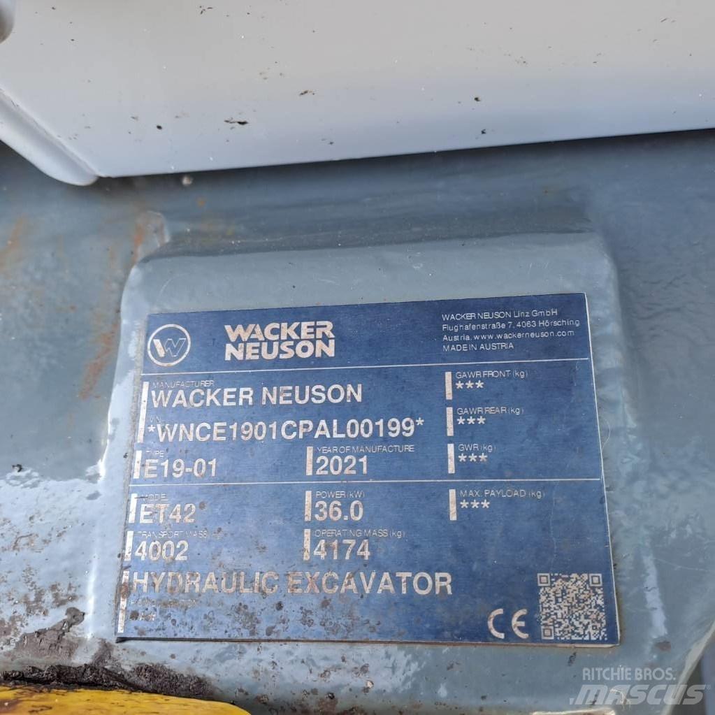 Wacker Neuson ET42 Pásová rýpadla