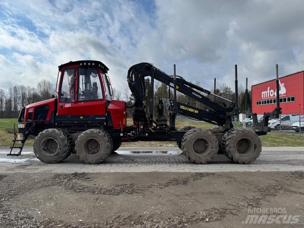 Komatsu 835 Vyvážecí traktory
