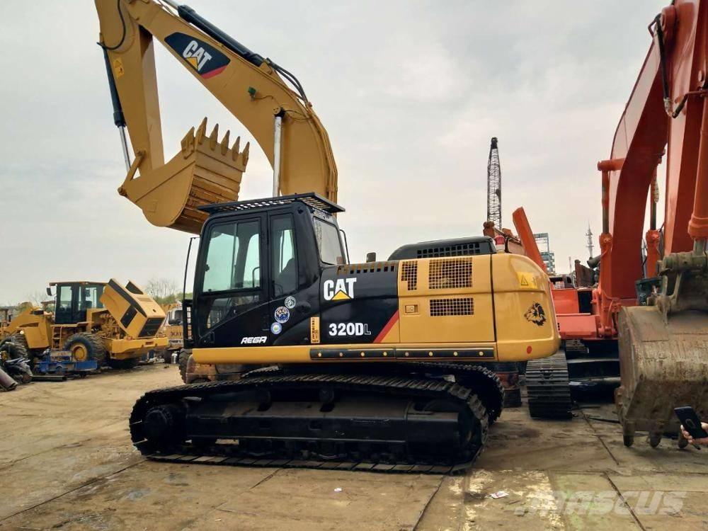 CAT 320D Pásová rýpadla