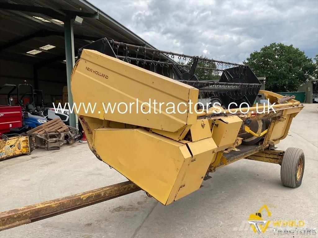 New Holland TC 54 Sklízecí mlátičky