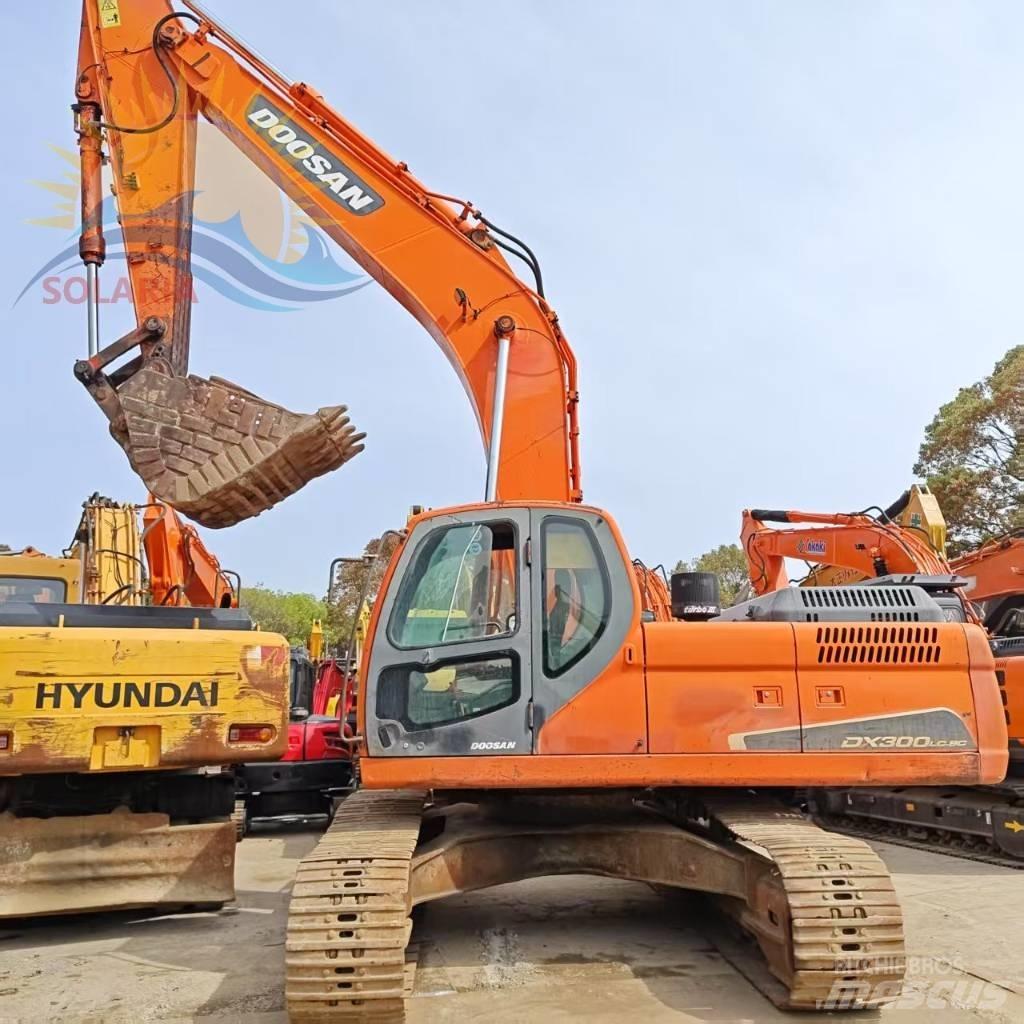 Doosan DX 300 LC Pásová rýpadla