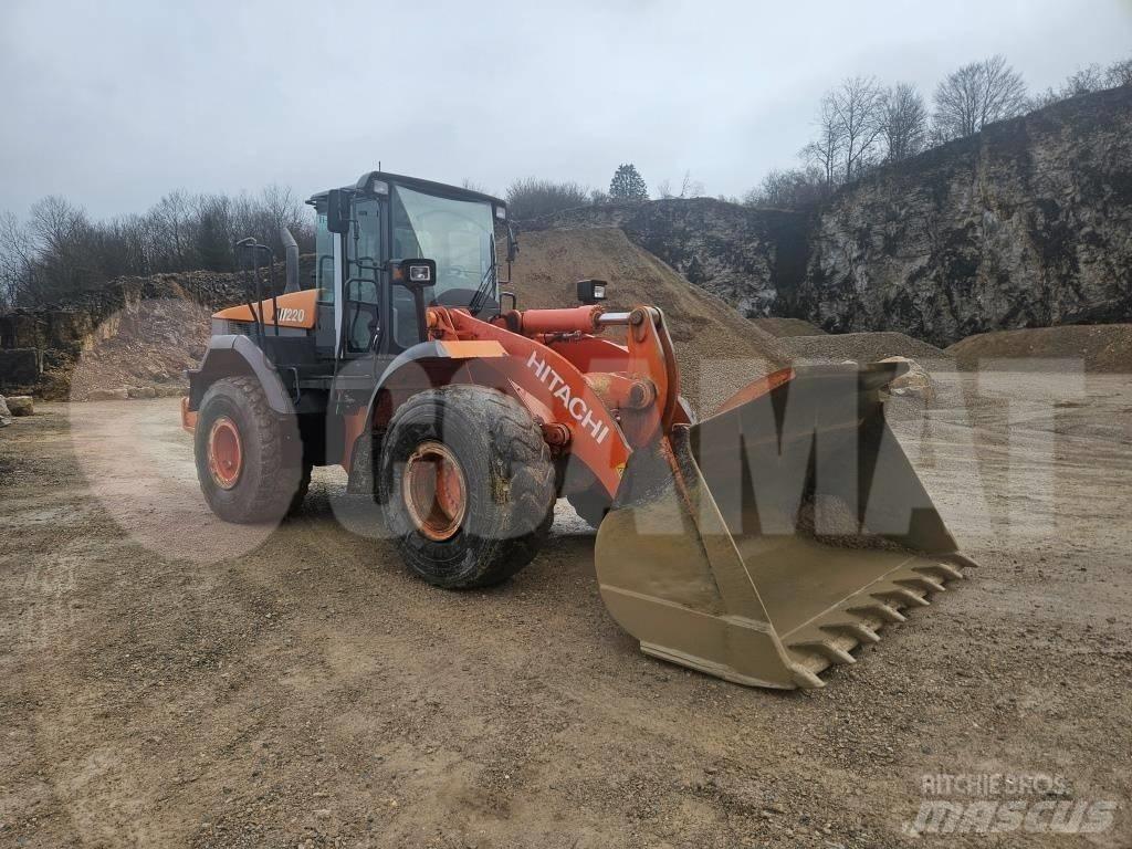 Hitachi ZW 220 Kolové nakladače