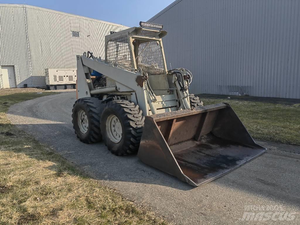 Bobcat M 970 Smykem řízené nakladače