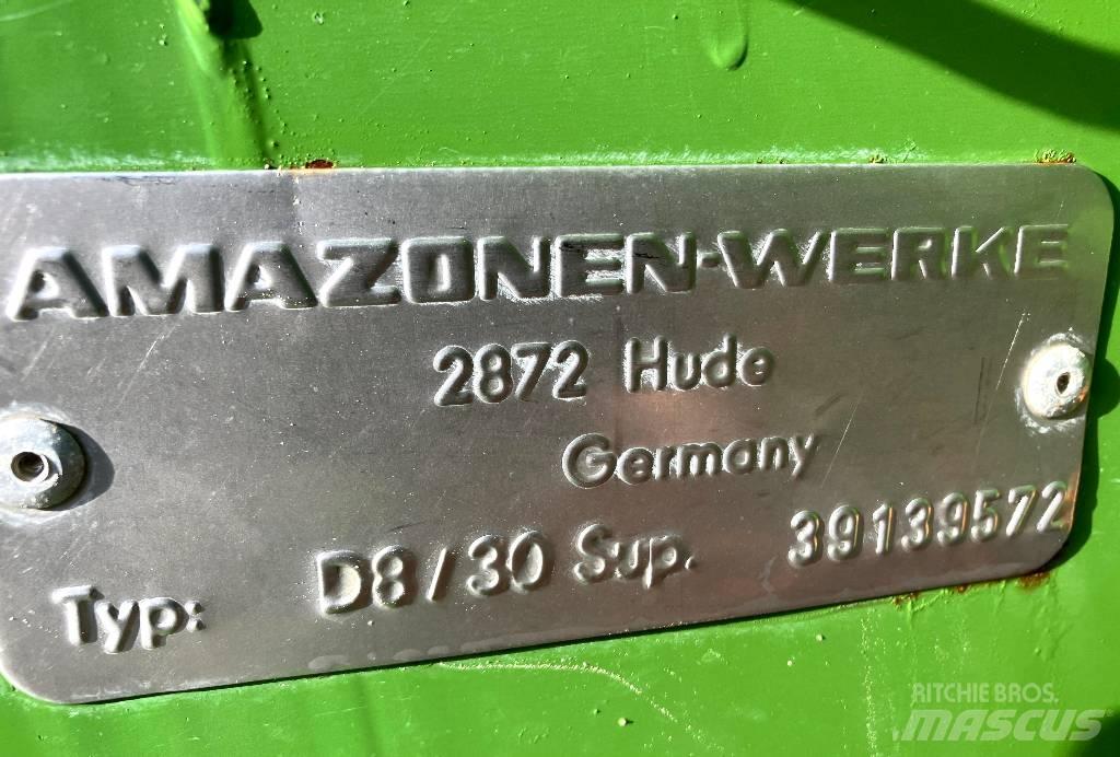 Amazone D8-30 Super Mechanické secí stroje