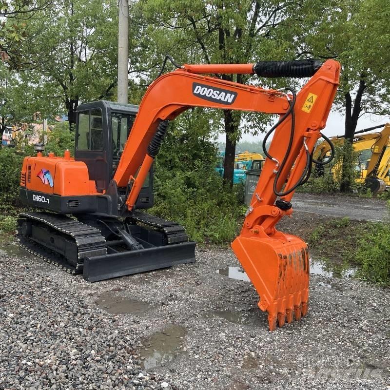 Doosan DH 60 Mini rýpadla < 7t