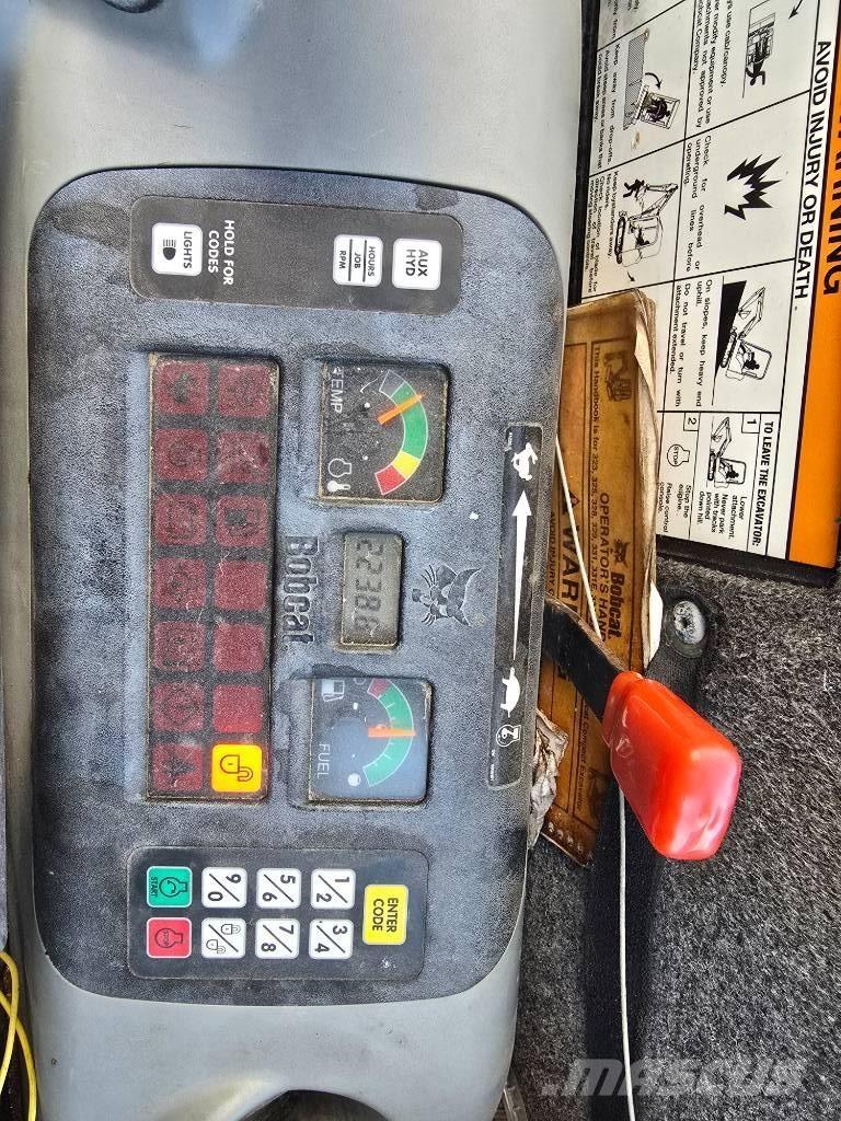 Bobcat 331 G Mini rýpadla < 7t