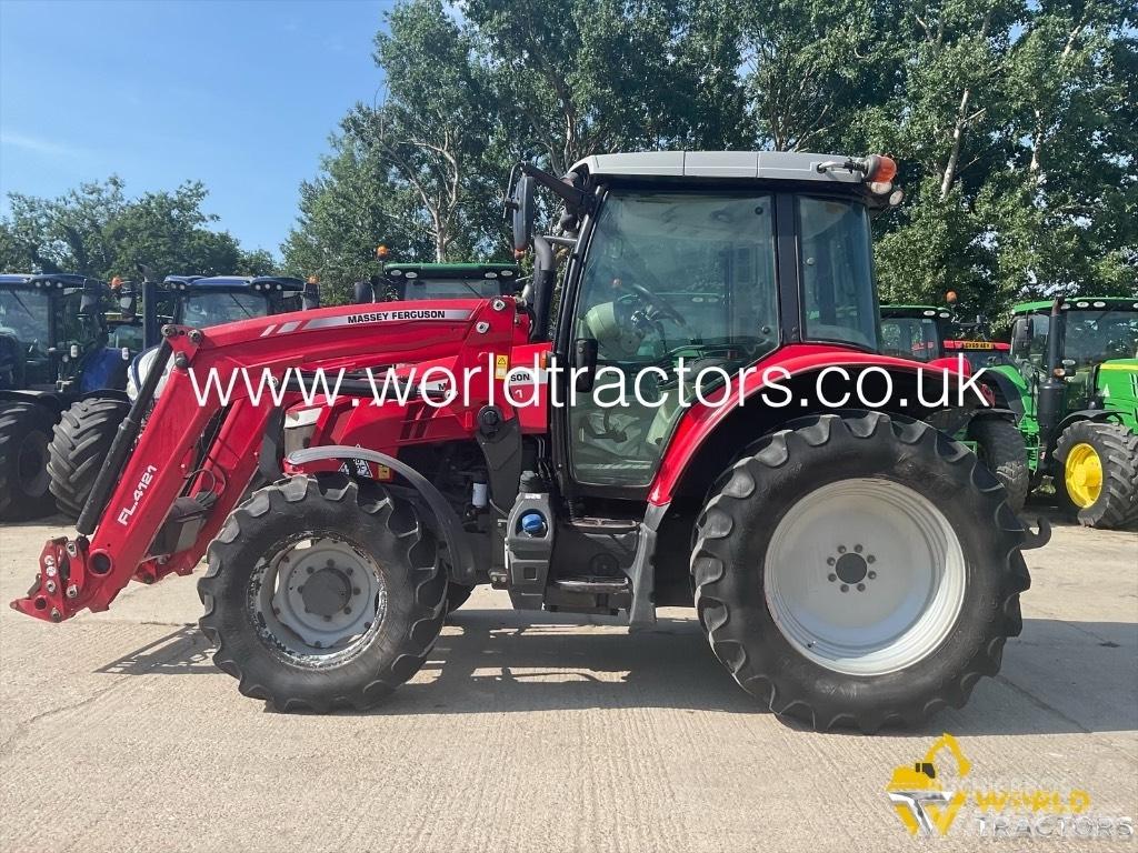 Massey Ferguson 5611 Traktory