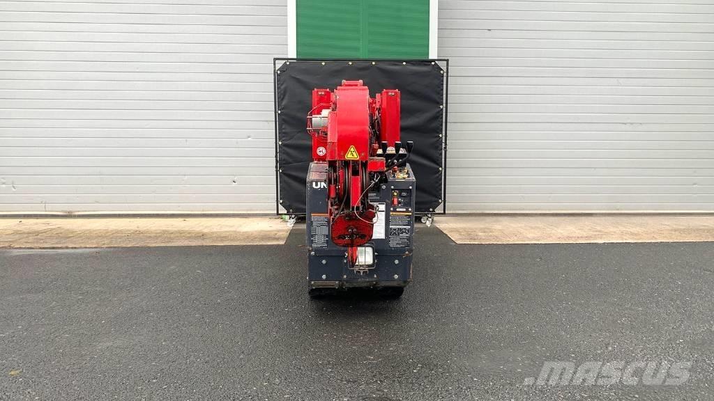 Unic URW 295 Minijeřáby