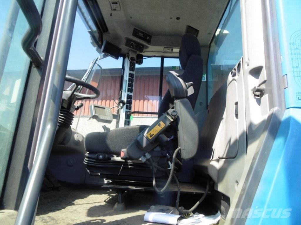 Volvo L 220 G Kolové nakladače