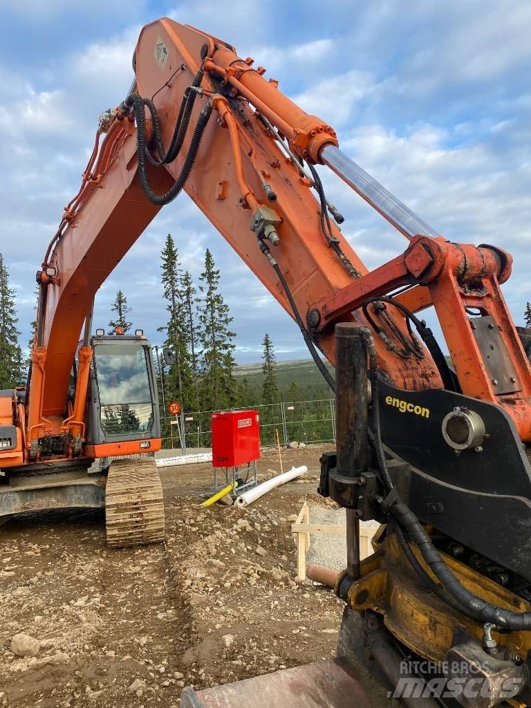 Doosan DX 255 Pásová rýpadla