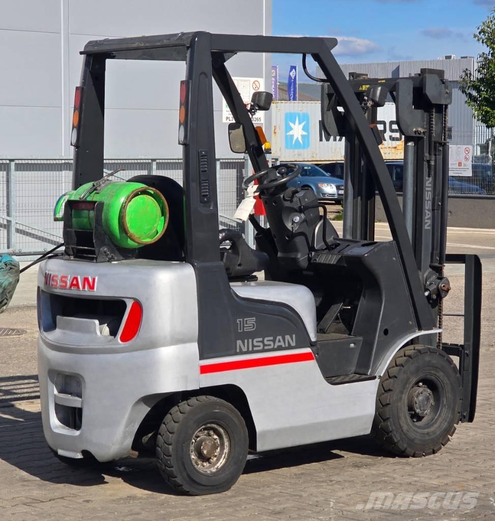 Nissan L01A15 LPG vozíky