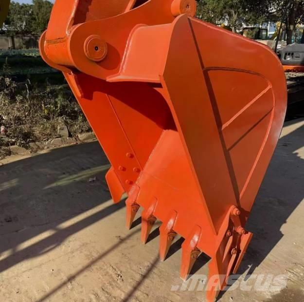 Hitachi ZX200 Pásová rýpadla