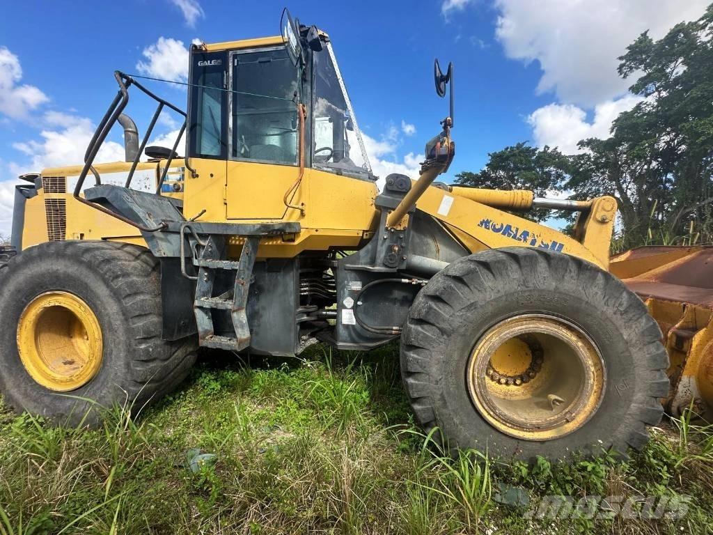 Komatsu WA 430 Kolové nakladače