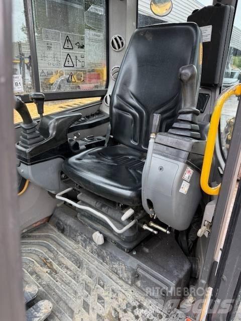 Volvo ECR 88 Midi rýpadla 7t - 12t