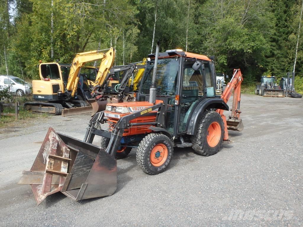 Kubota L 2550 D 4x4 Traktory
