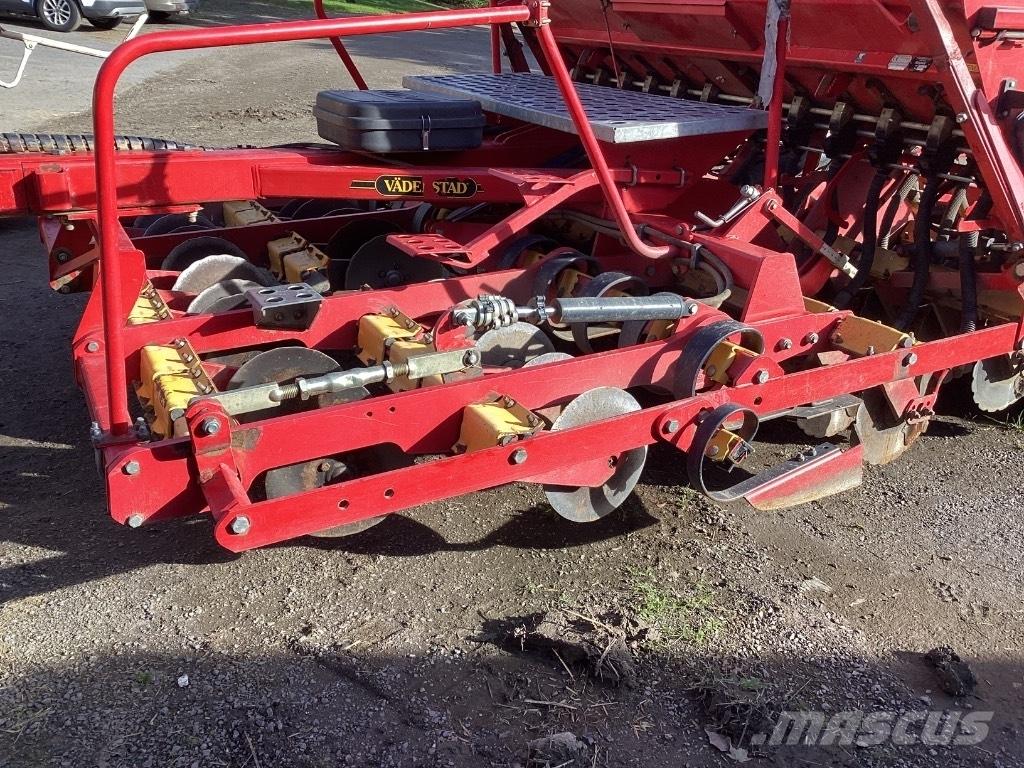 Väderstad Rapid300C Kombinované secí stroje