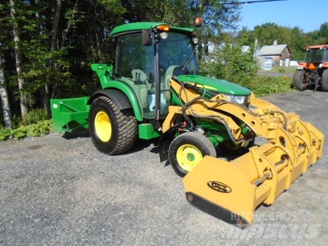 John Deere 4066 R Traktory