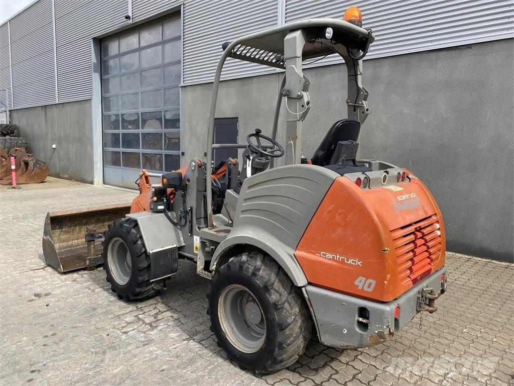 Weycor AR40 Agrar Víceúčelové nakladače