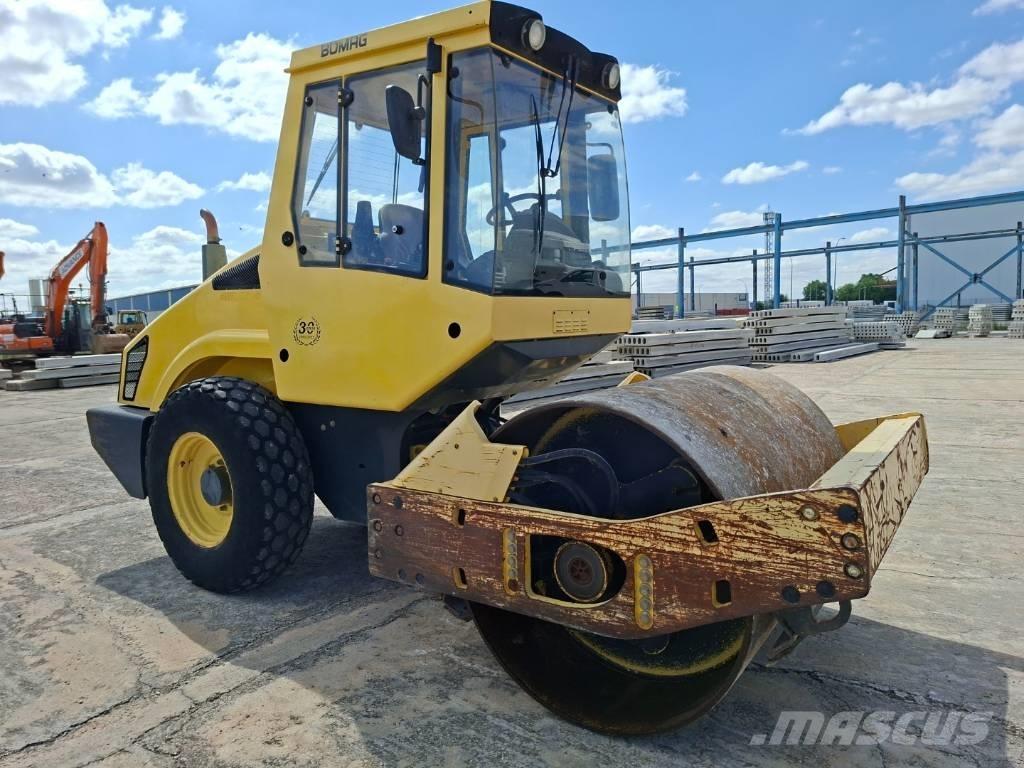 Bomag BW 177 D H-4 Tahačové válce