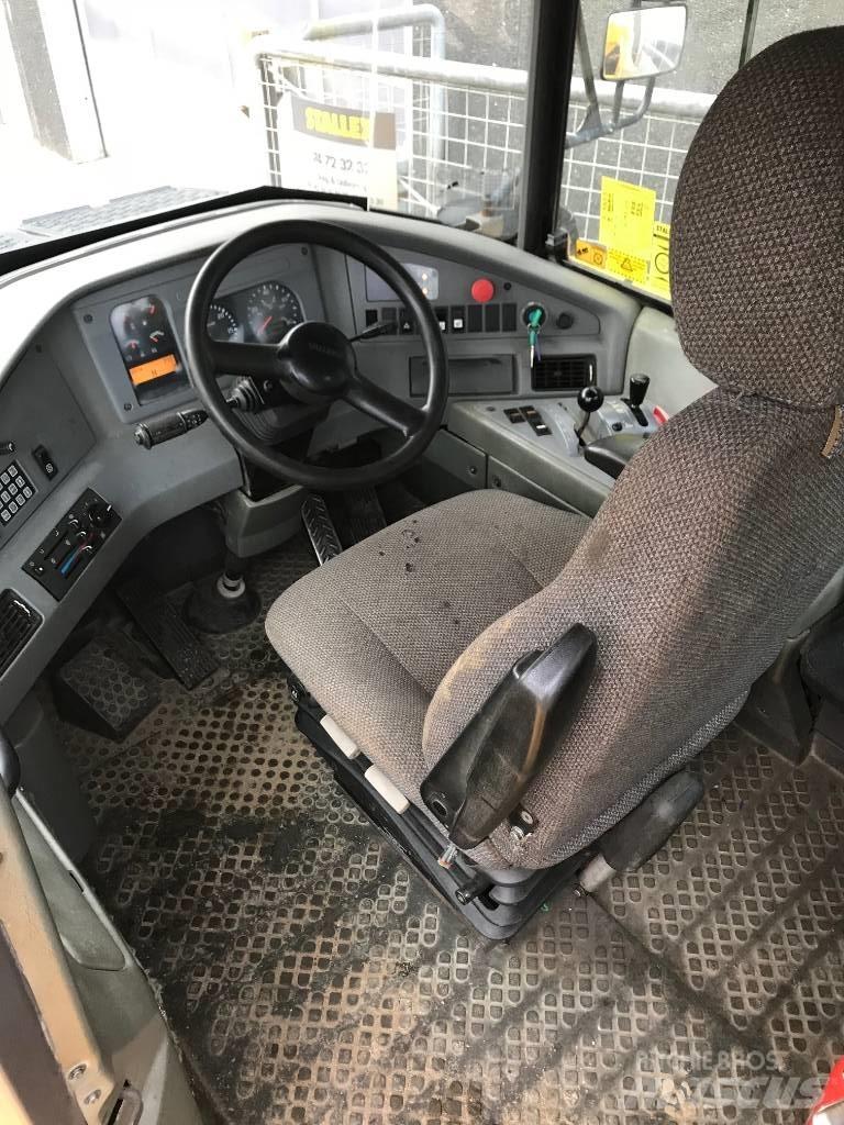 Volvo A25D Vyklápěcí dempry