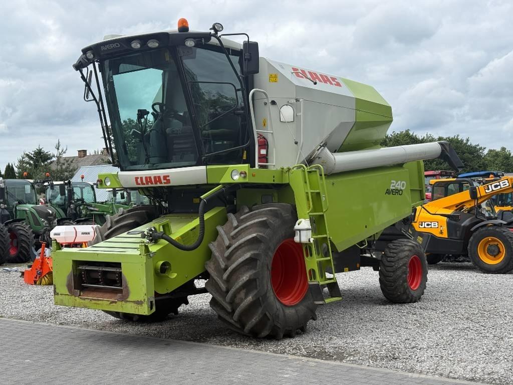 Claas Avero 240 Sklízecí mlátičky