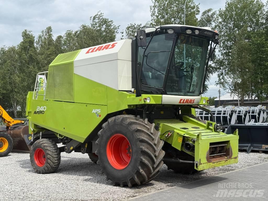 Claas Avero 240 Sklízecí mlátičky