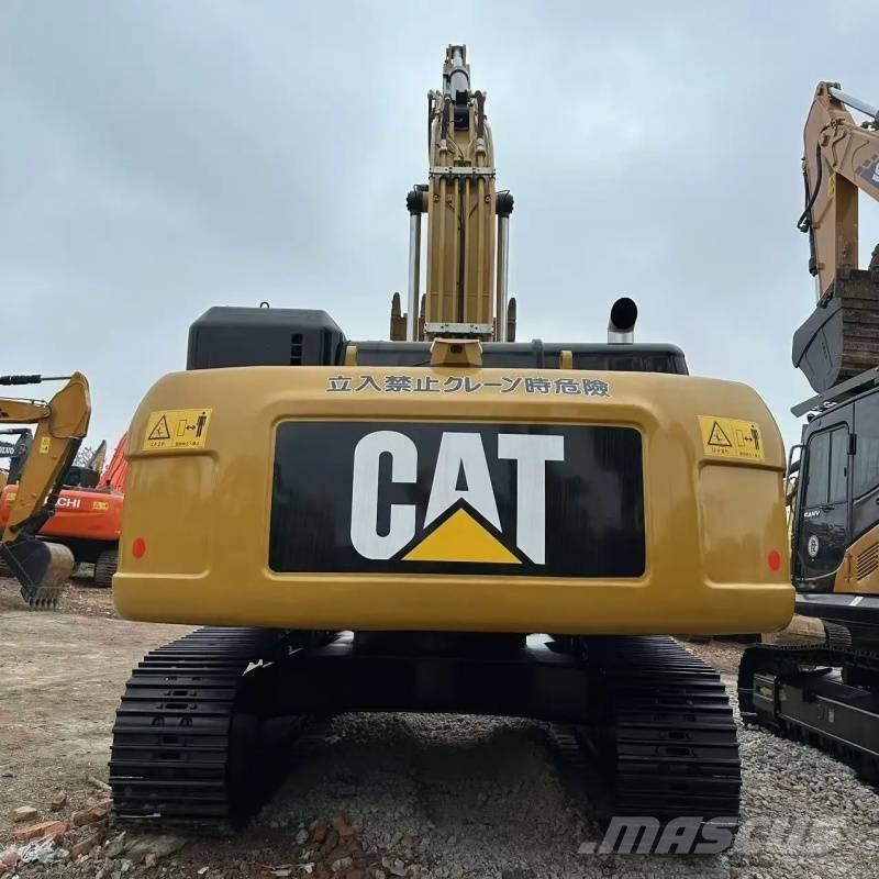 CAT 330 Pásová rýpadla
