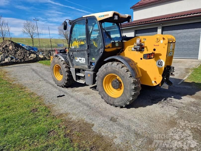 JCB 535-95 Agri Pro Teleskopické nakladače pro zemědělství