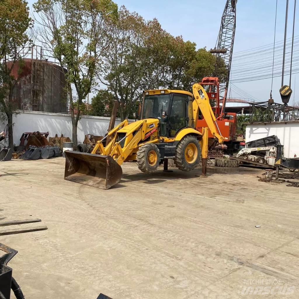 JCB 3 CX Rýpadlo-nakladače