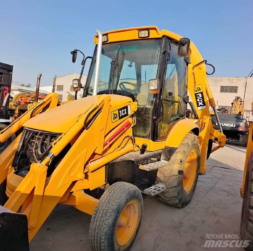 JCB 3 CX Rýpadlo-nakladače