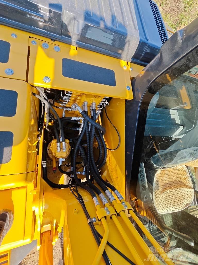 Komatsu PC 110 Midi rýpadla 7t - 12t