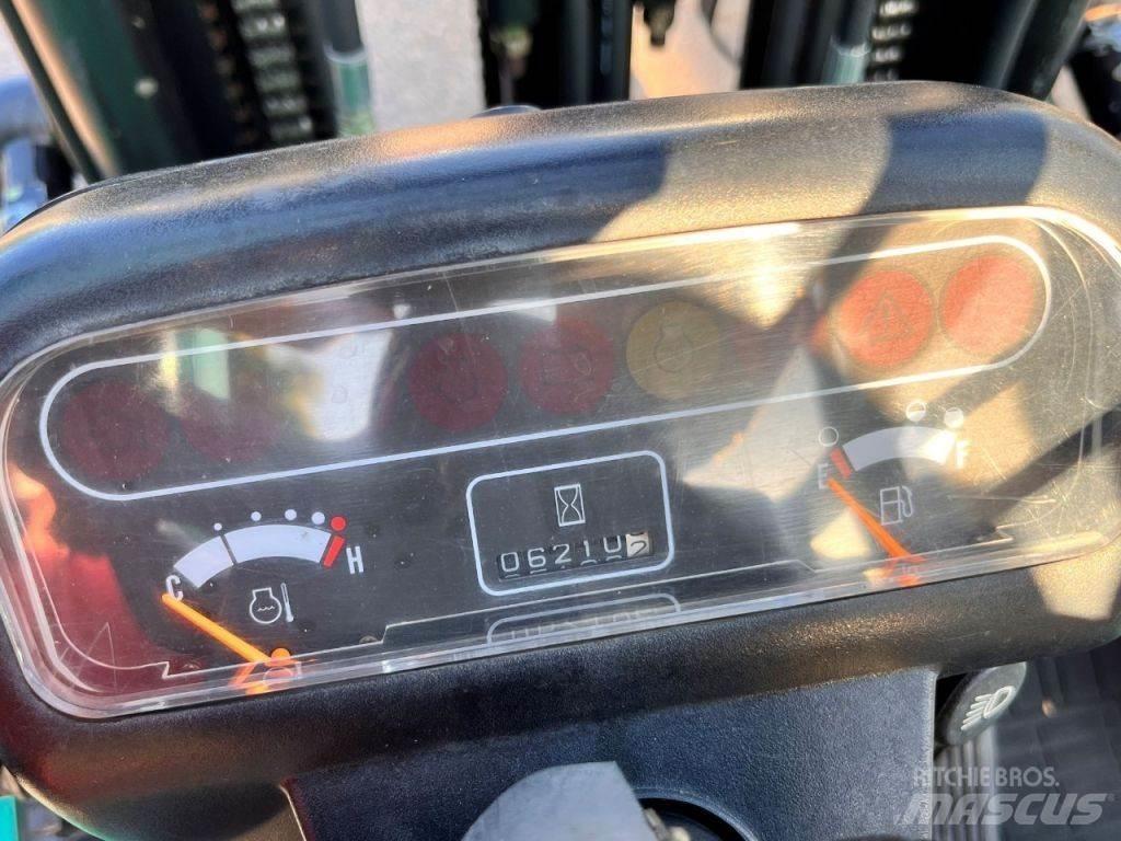 Mitsubishi FD25 Dieselové vozíky