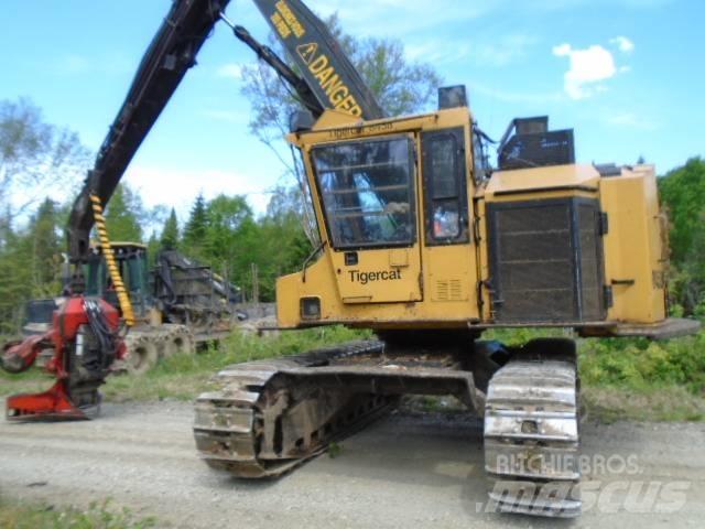 Tigercat 845B Kácecí harvestory