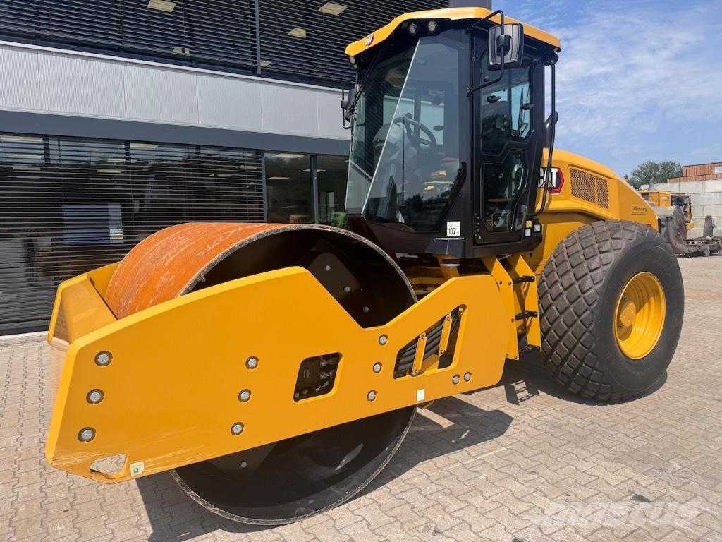 CAT CS10GC Půdní kompaktory