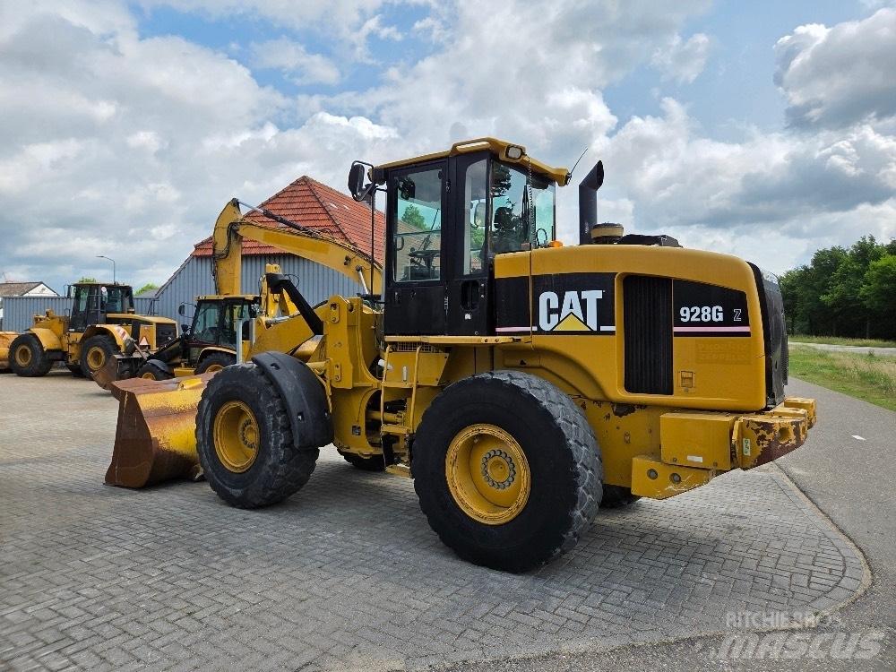 CAT 928G Kolové nakladače