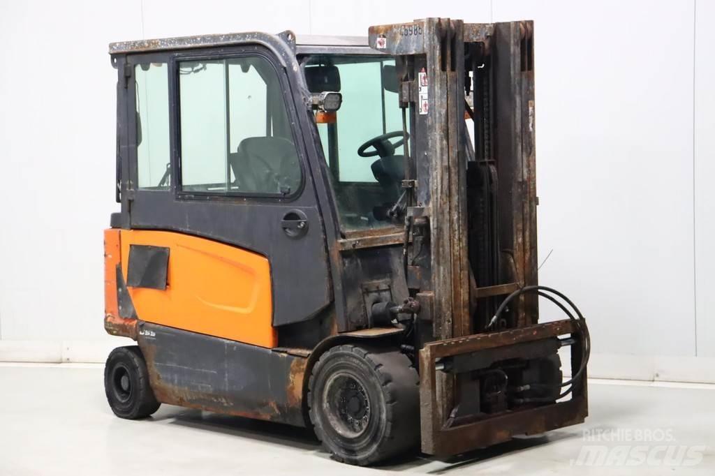 Doosan B35X-7 Akumulátorové vozíky