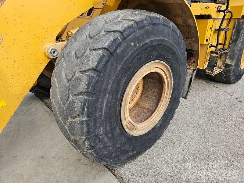 CAT 962 H Kolové nakladače