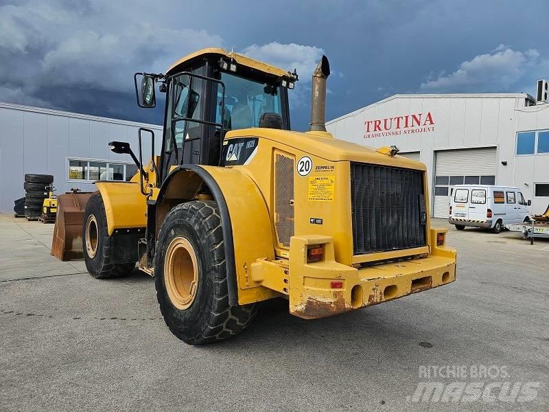 CAT 962 H Kolové nakladače