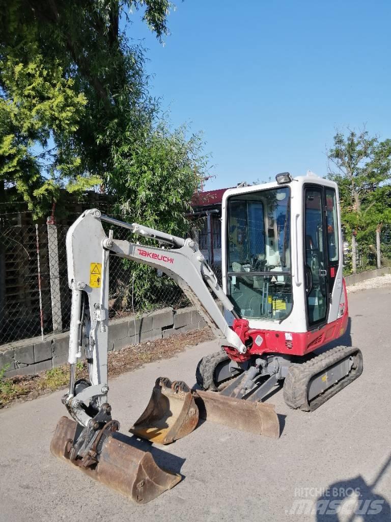 Takeuchi TB 216 Mini rýpadla < 7t
