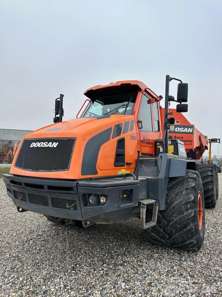 Doosan DA 30 Vyklápěcí dempry