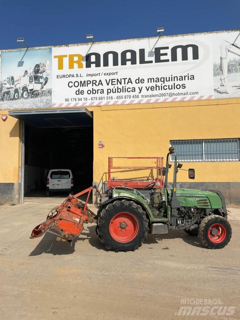 Fendt 208 S Traktory