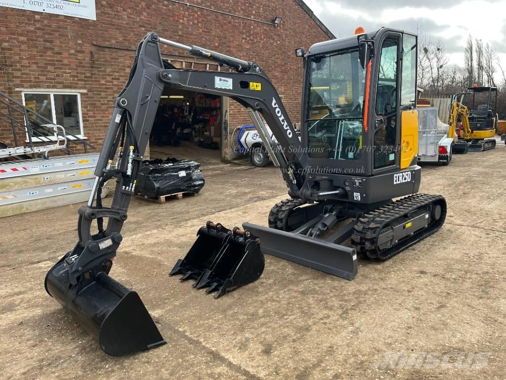 Volvo ECR 25 D Mini rýpadla < 7t
